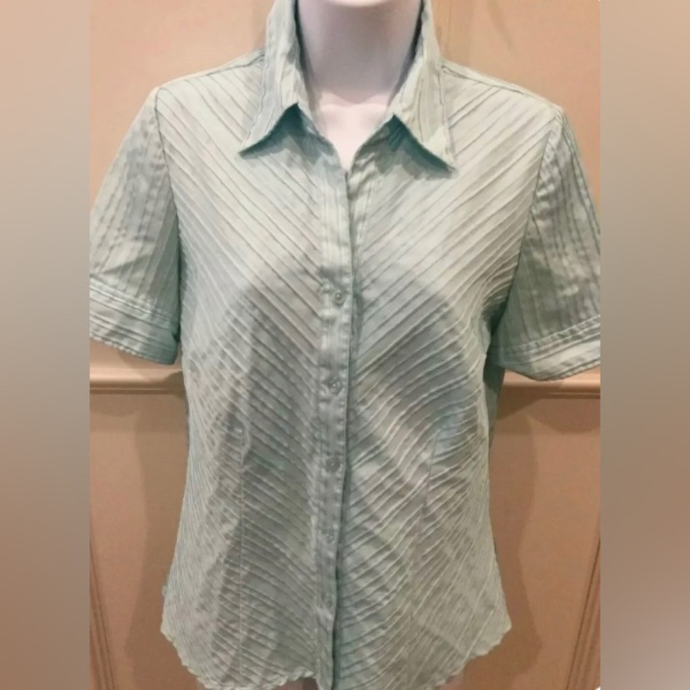 Dressbarn Blue Blouse Short Sleeve Button Down Medium